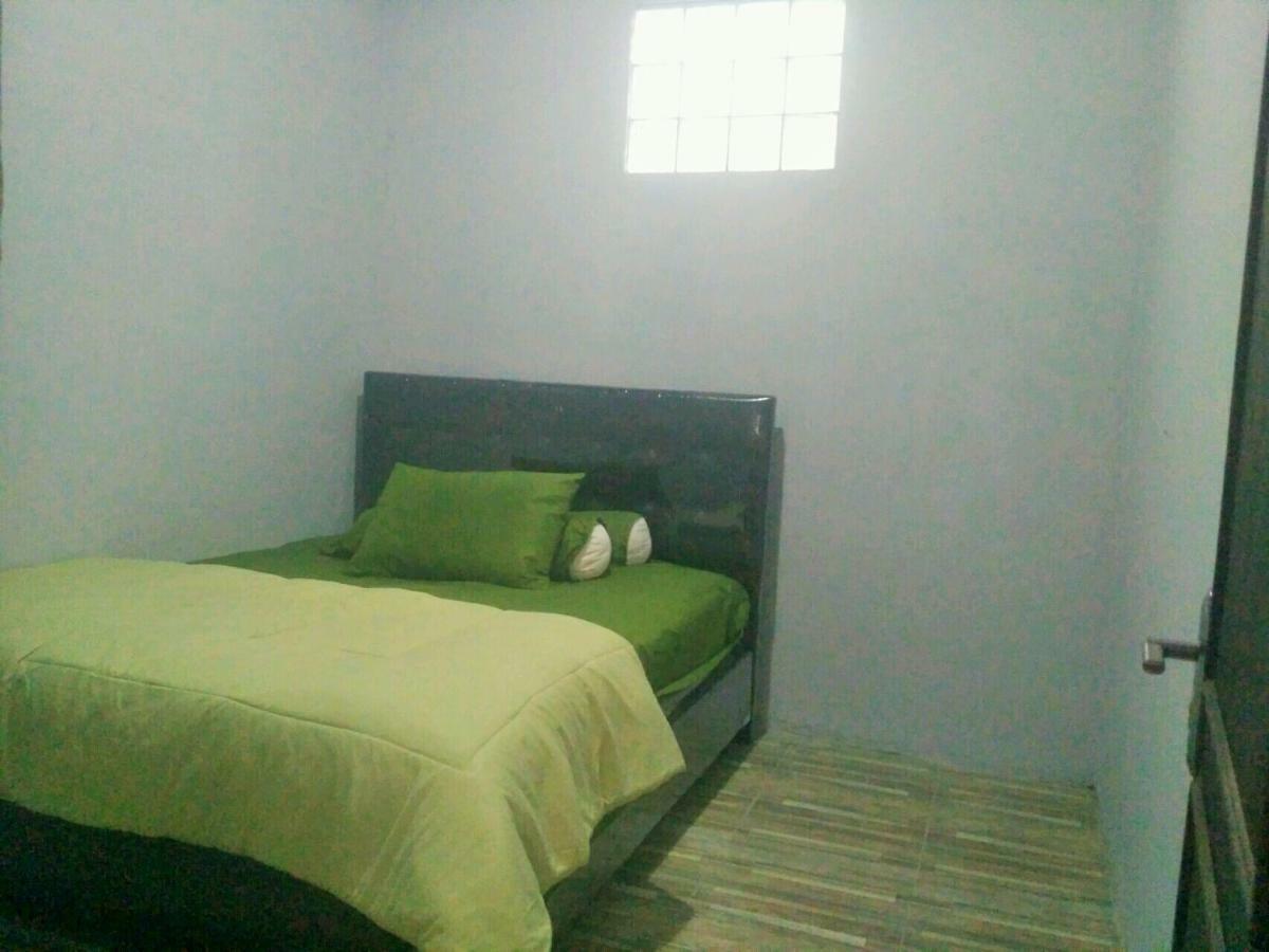 Homestay Bumi Asri III Cikutra Бандунг Экстерьер фото
