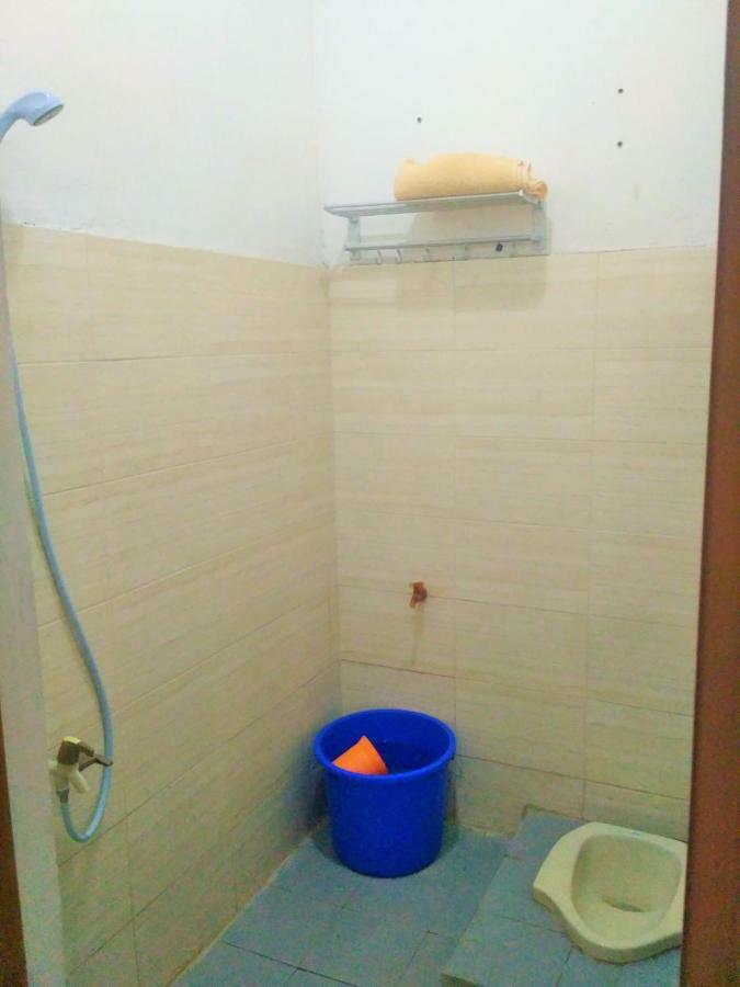 Homestay Bumi Asri III Cikutra Бандунг Экстерьер фото